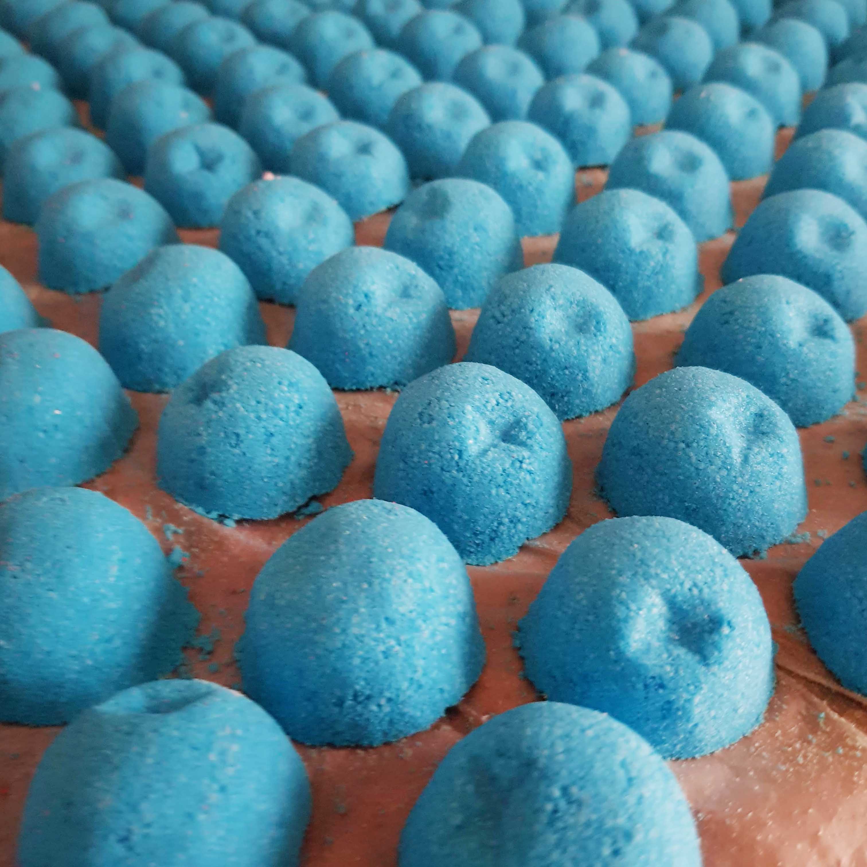 mini blueberry bath bomb