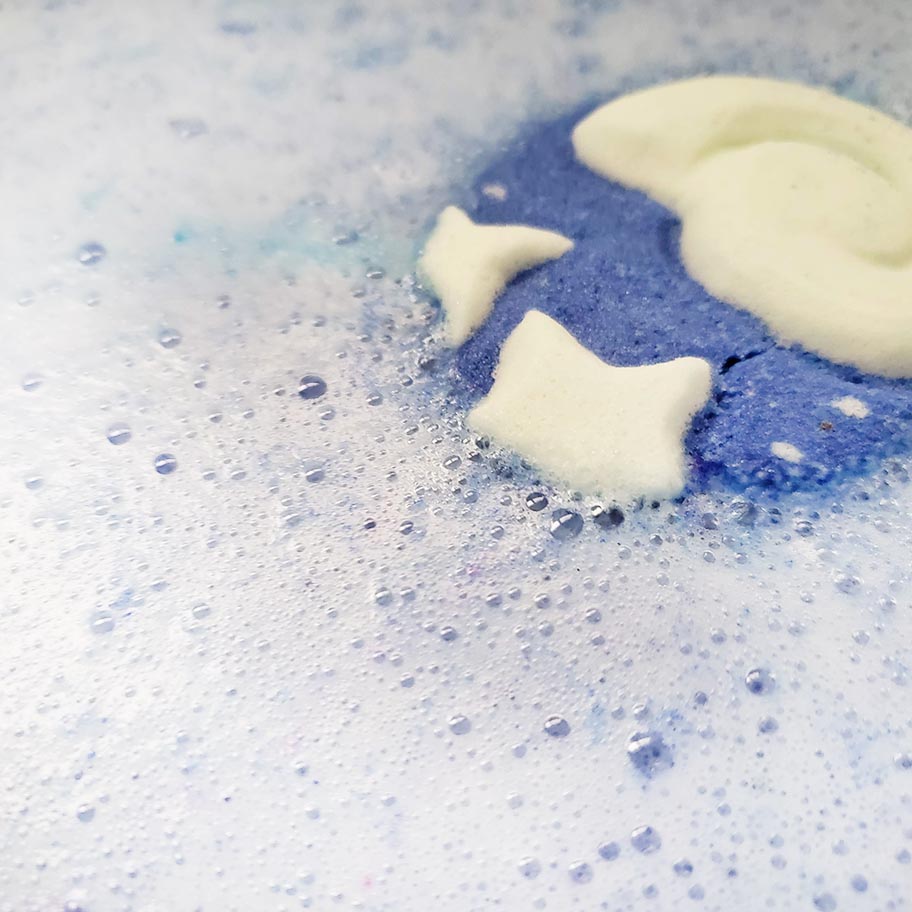 animal crossing fossil bath bomb in water