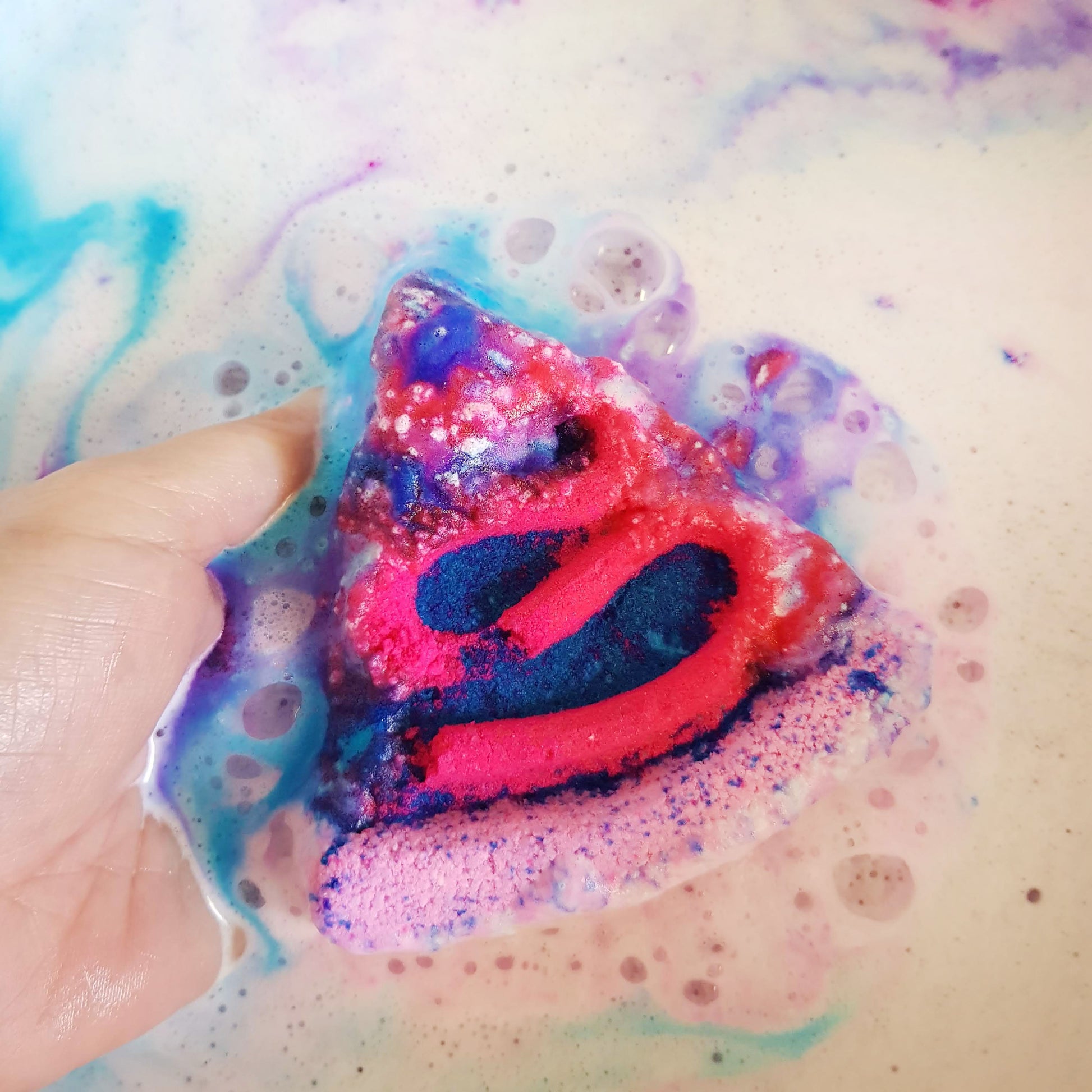 purple grape pizza bath bomb hubba bubba