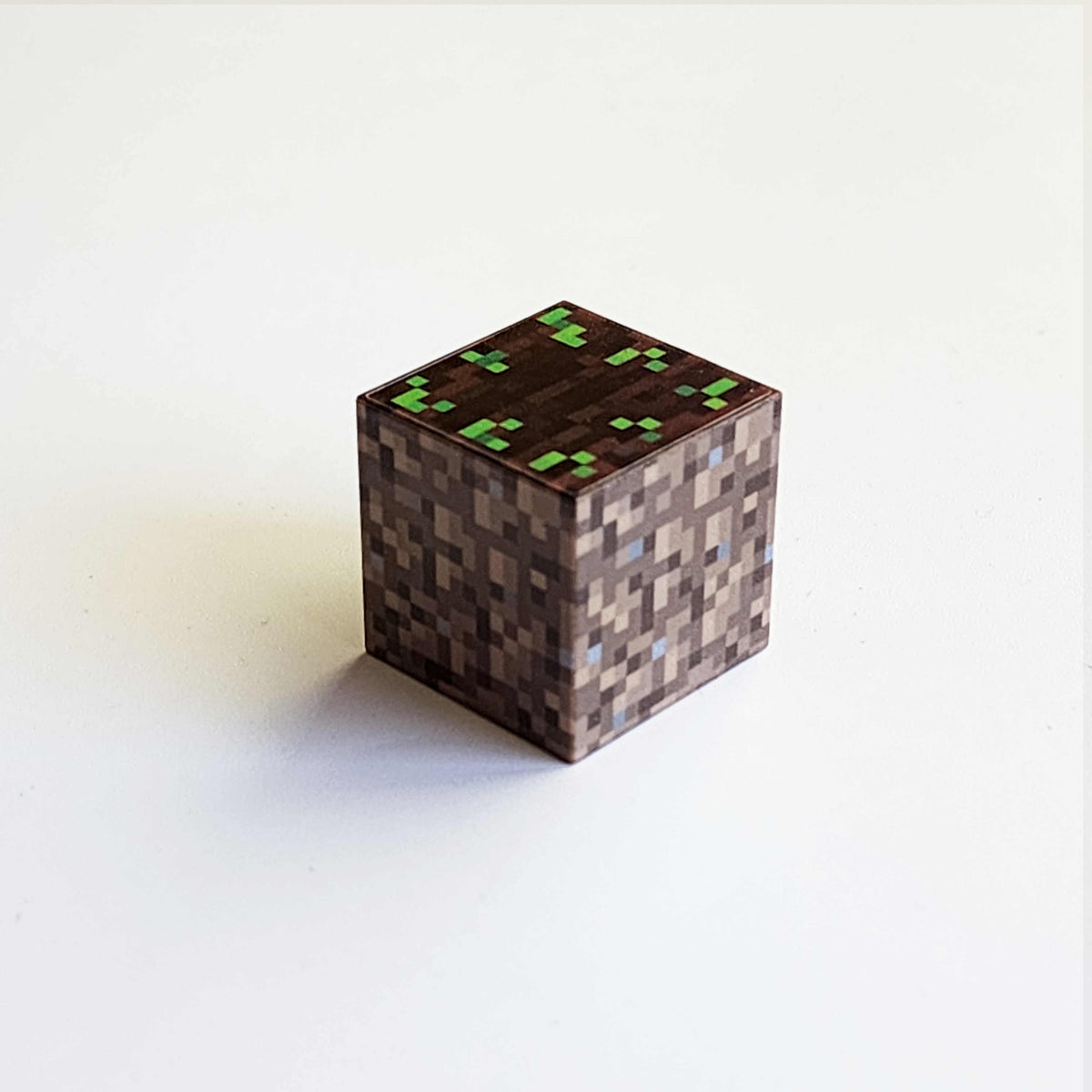 farmland textured magnetic minecraft block