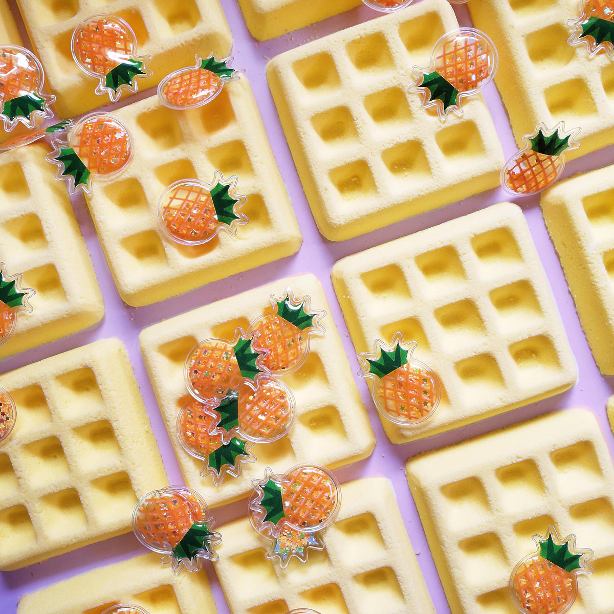 pineapple waffle bath bomb