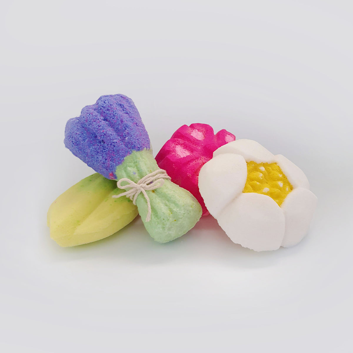 floral essential oil bath bomb set