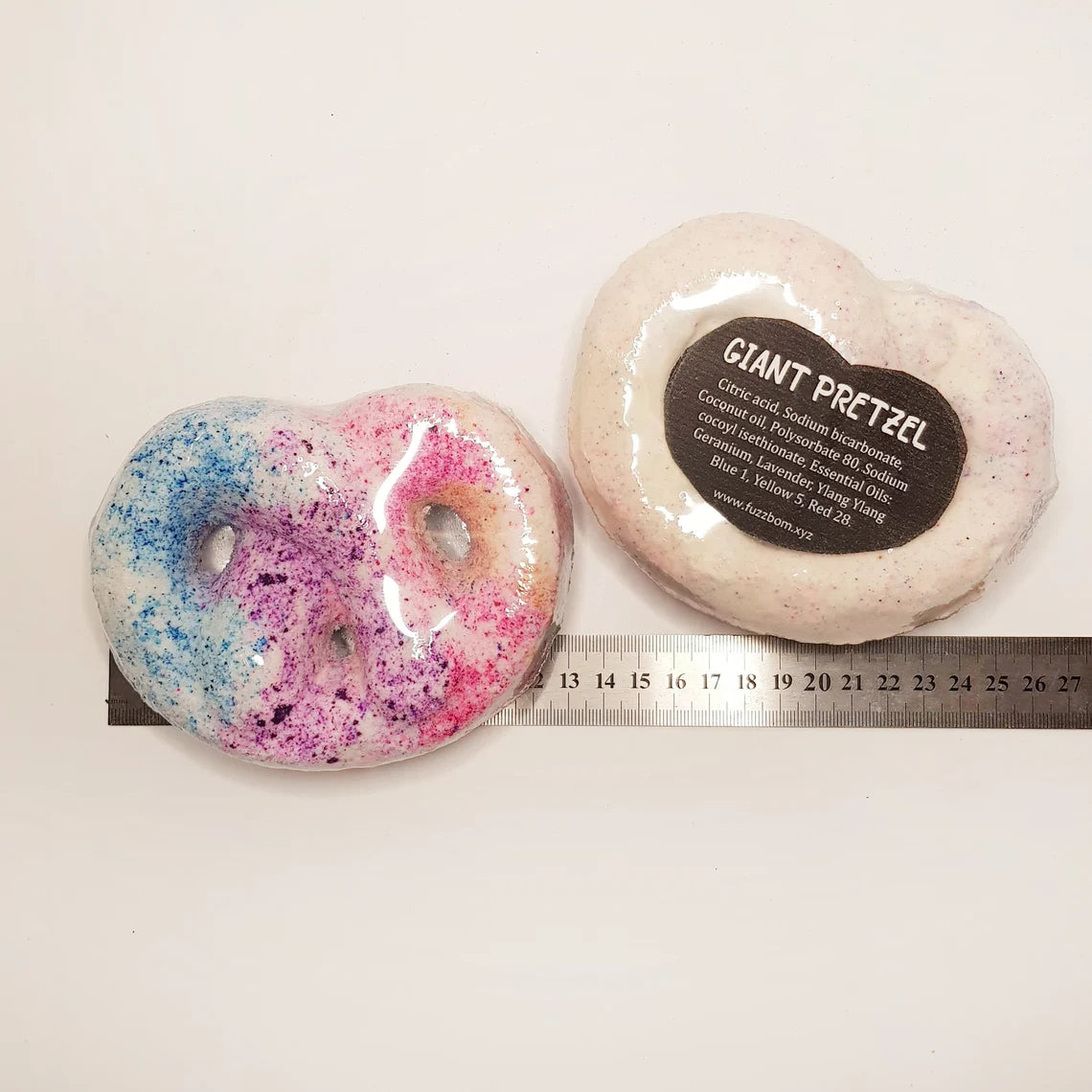 giant pretzel bath bomb measurements