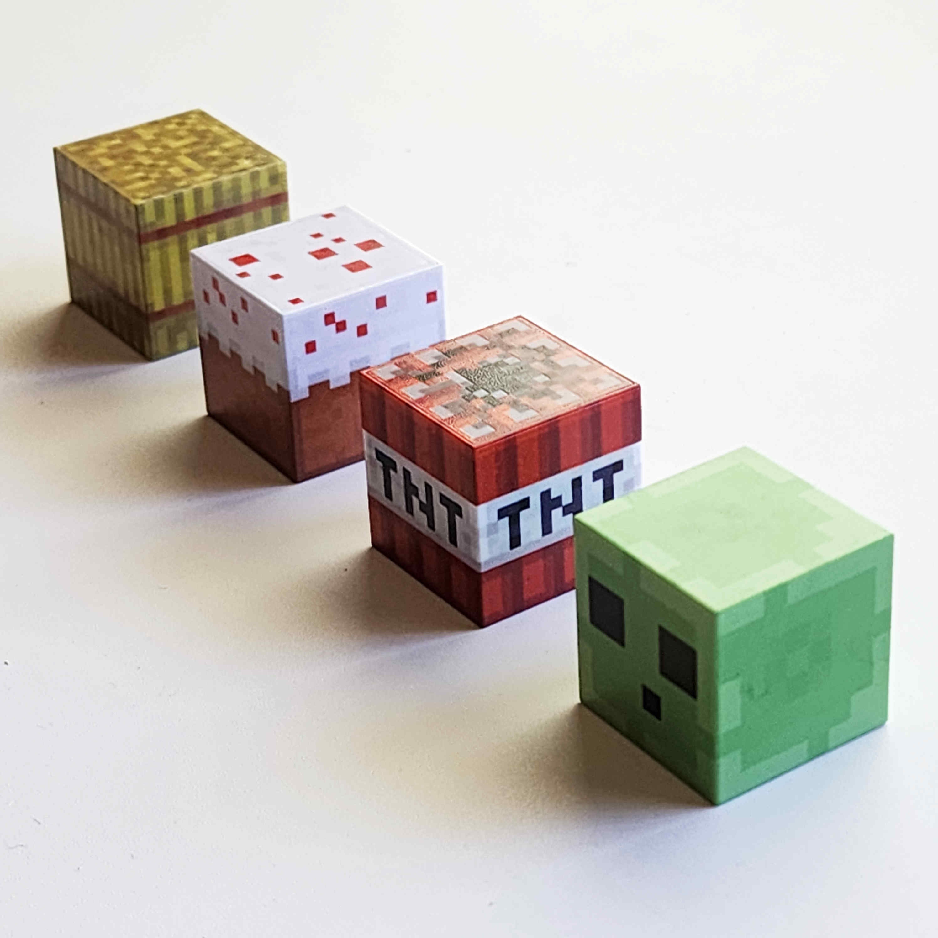 Row of miscellaneous minecraft blocks