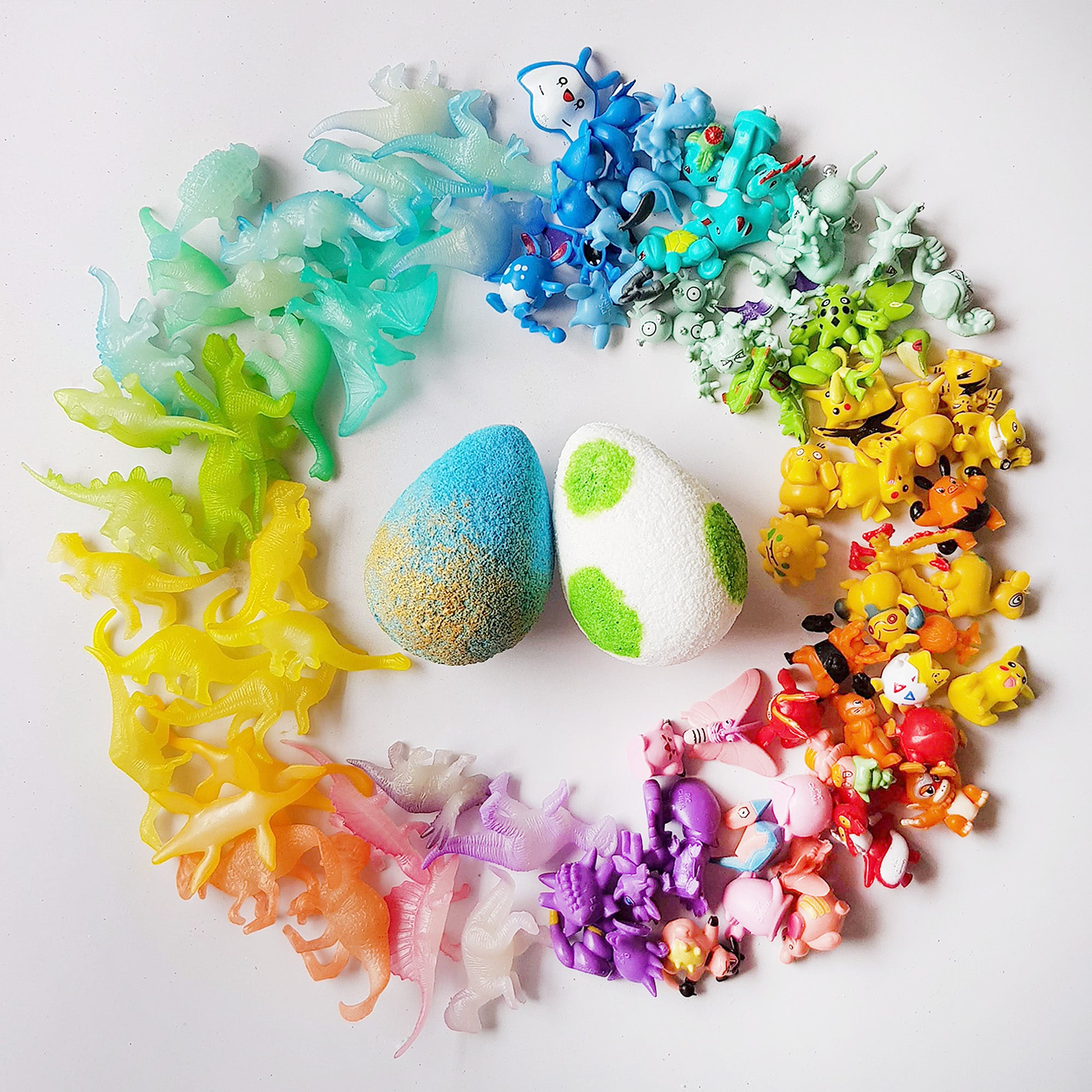 Surprise toy pokemon and dinosaur bath bombs