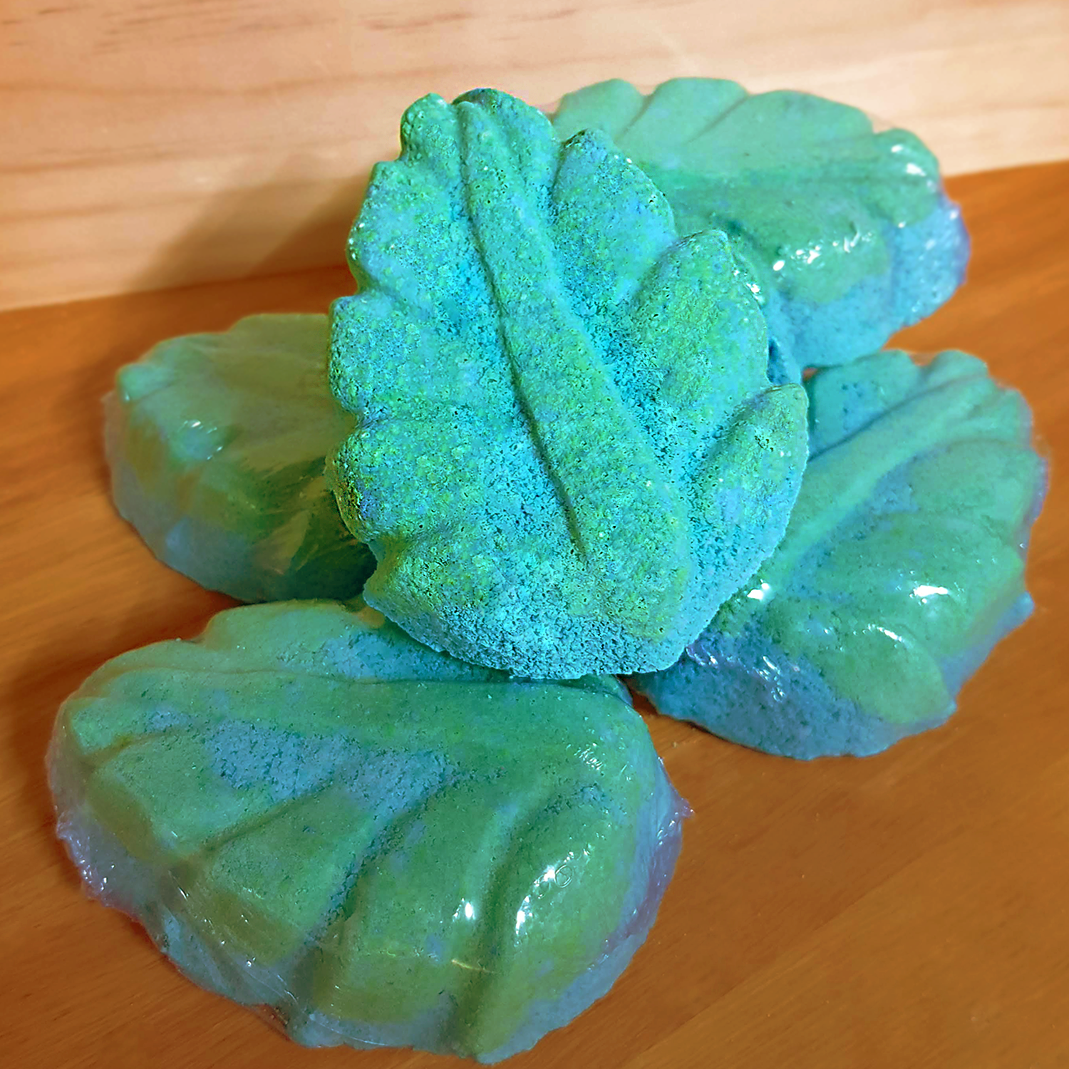Peppermint Essential Oil Bath Bomb