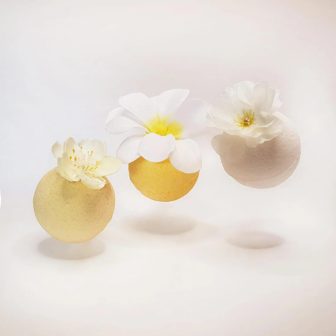 pear blossom frangipani gardenia bath bomb set