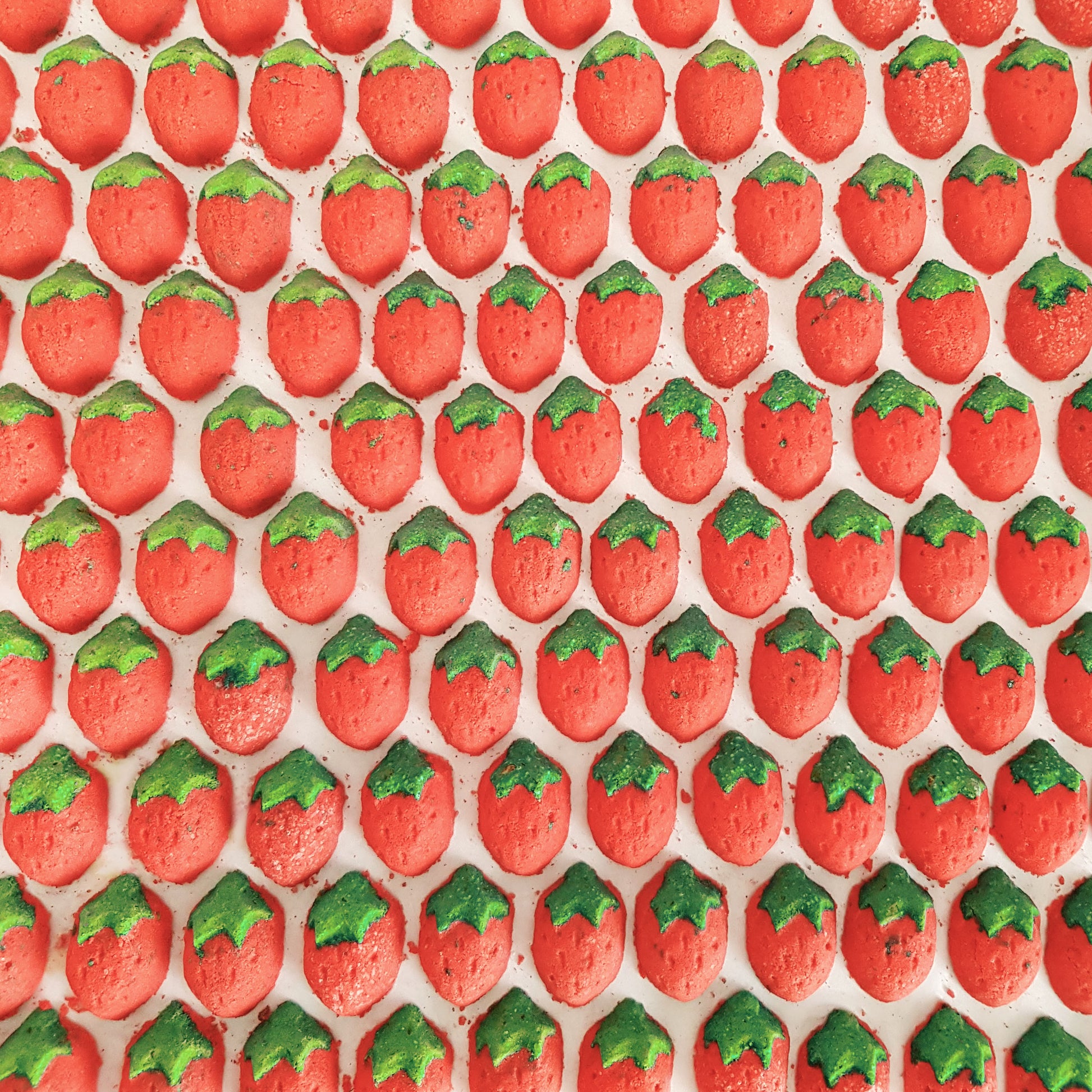 mini strawberry bath bomb