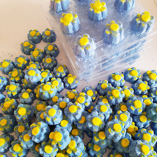 small wildflower mini bath bomb
