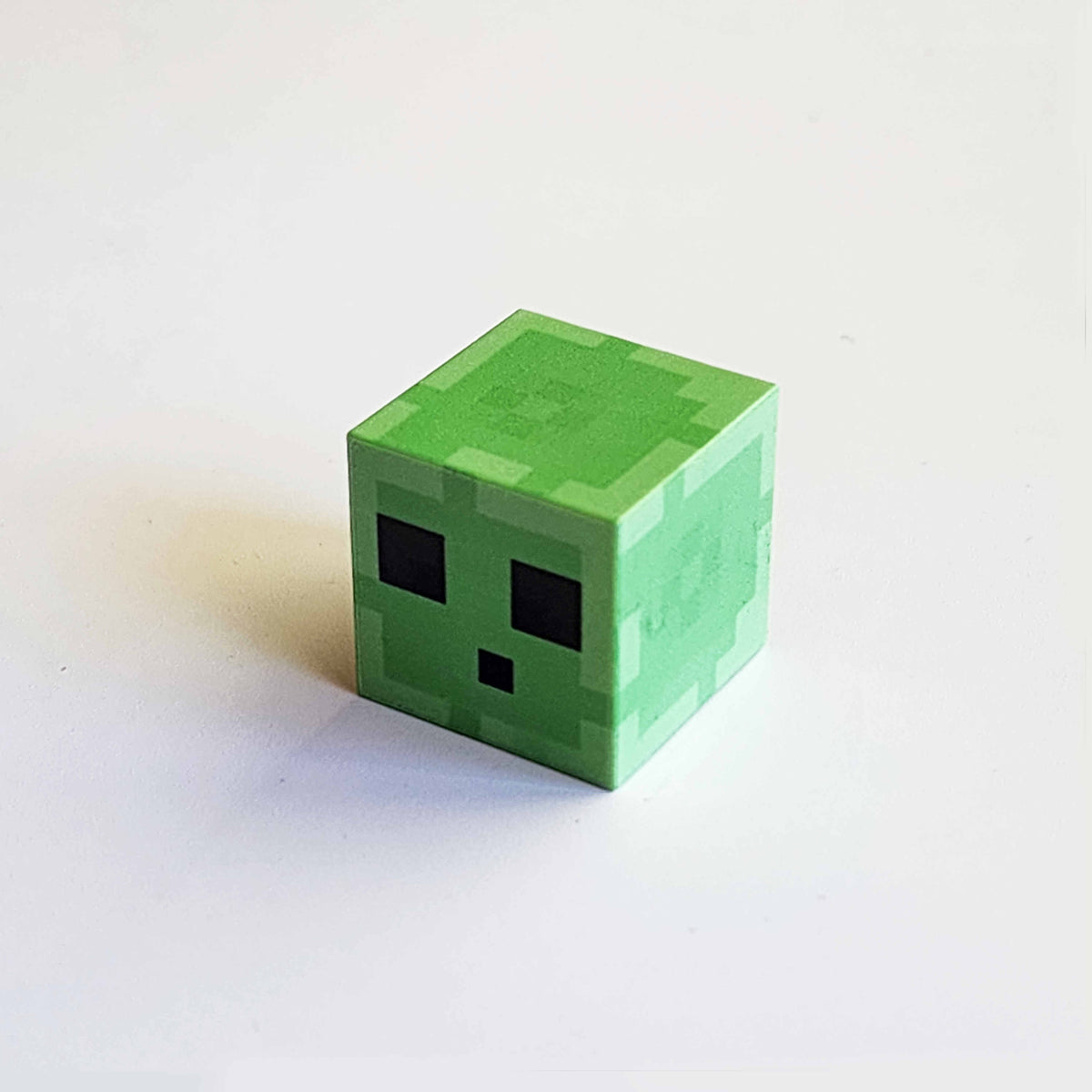 a slime textured magnetic minecraft building block