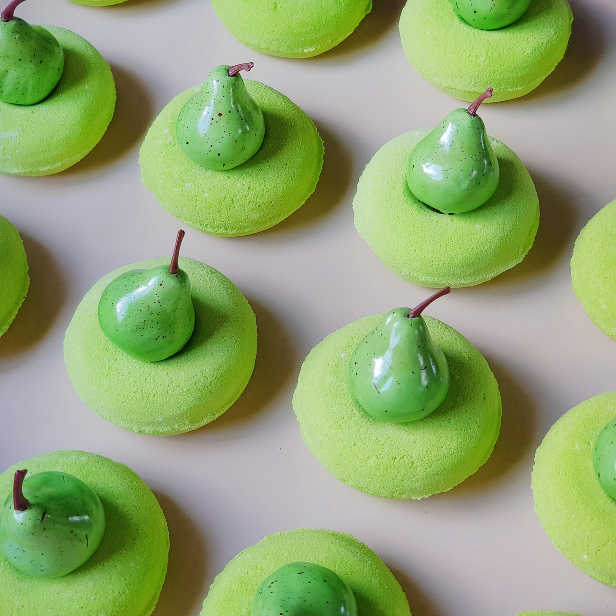 pear scented doughnut bath bomb