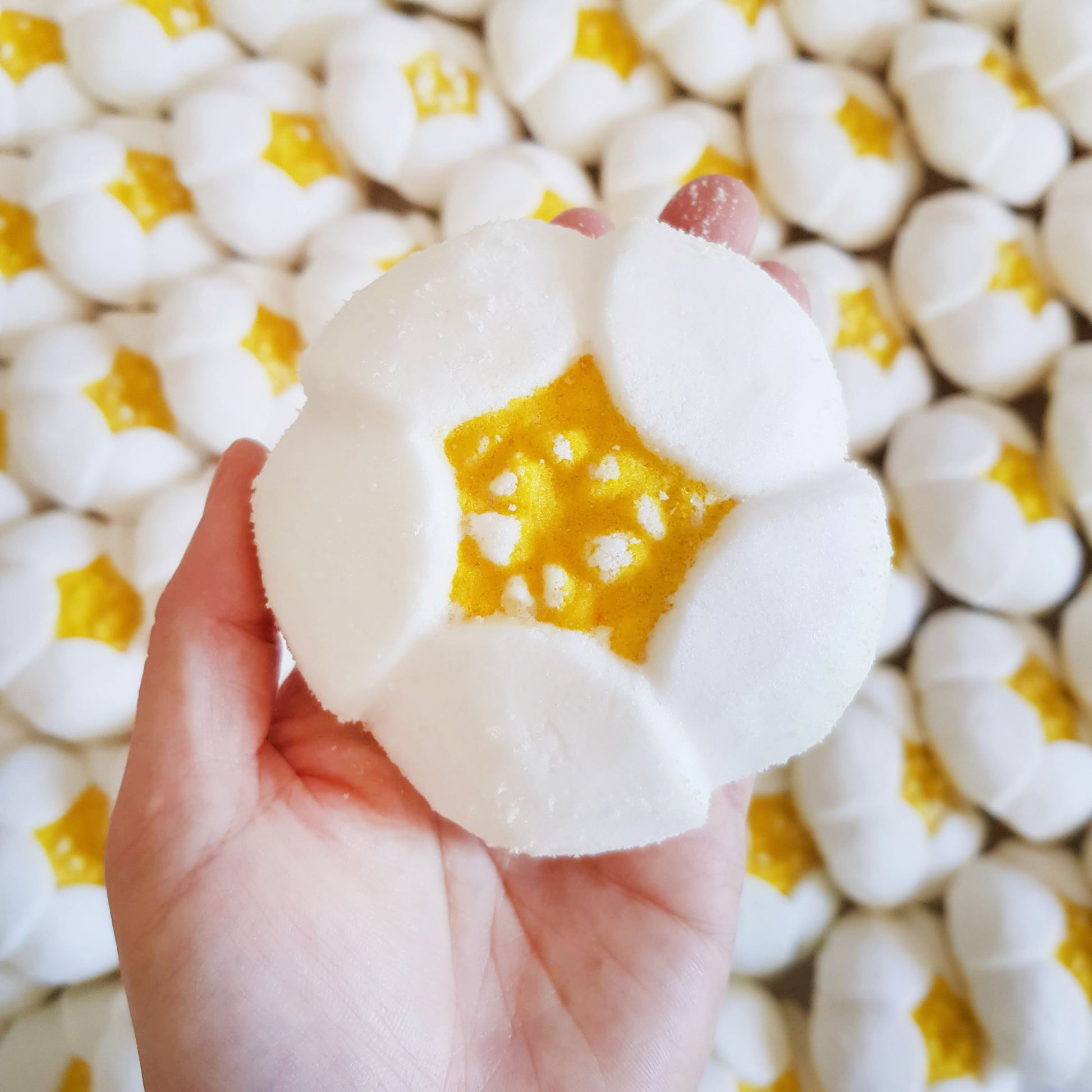 may chang essential oil bath bomb