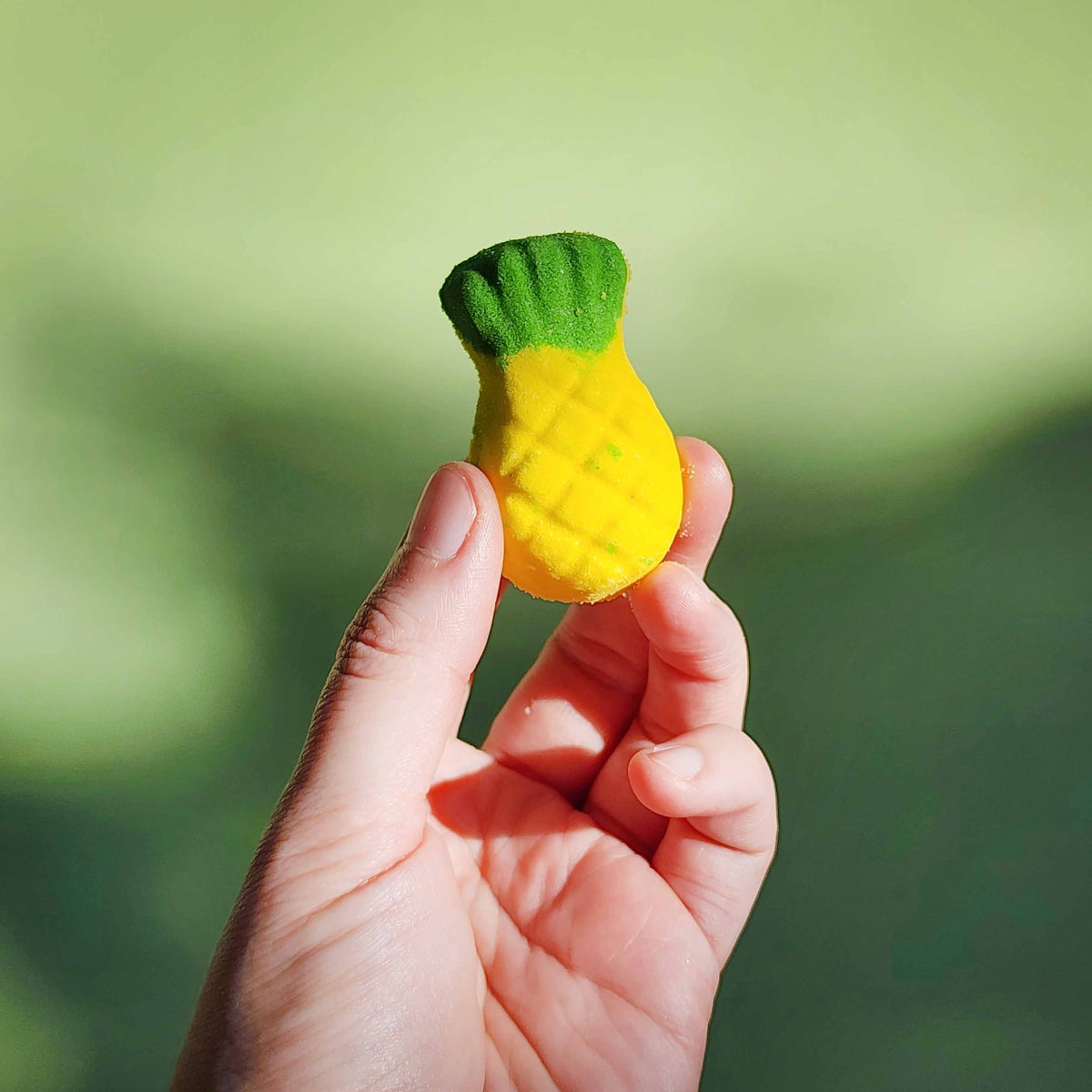 Pineapple Gummy Party Mix Mini Bath Bomb
