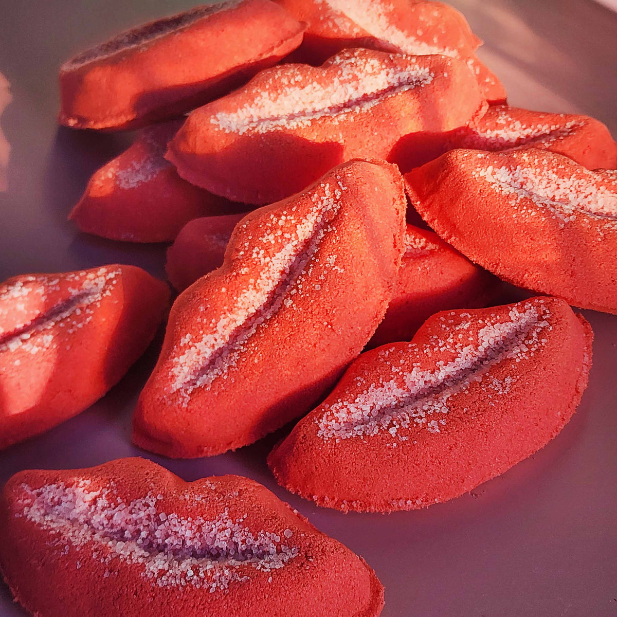 Gummy Lips Party Mix Bath Bomb
