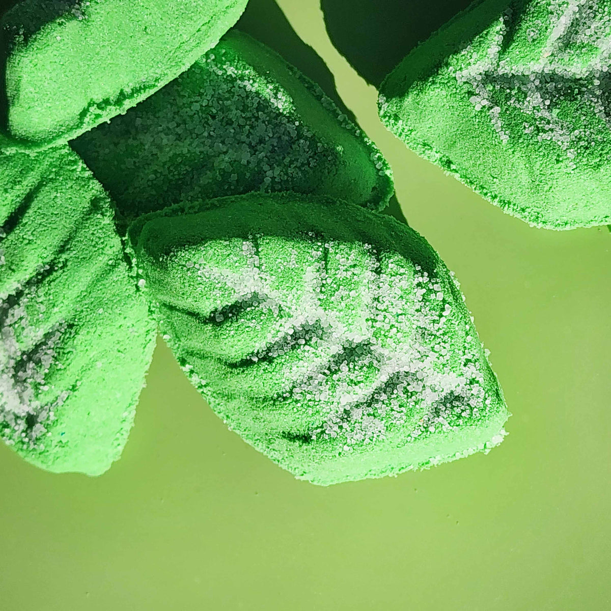 Spearmint Leaves Party Mix Bath Bomb