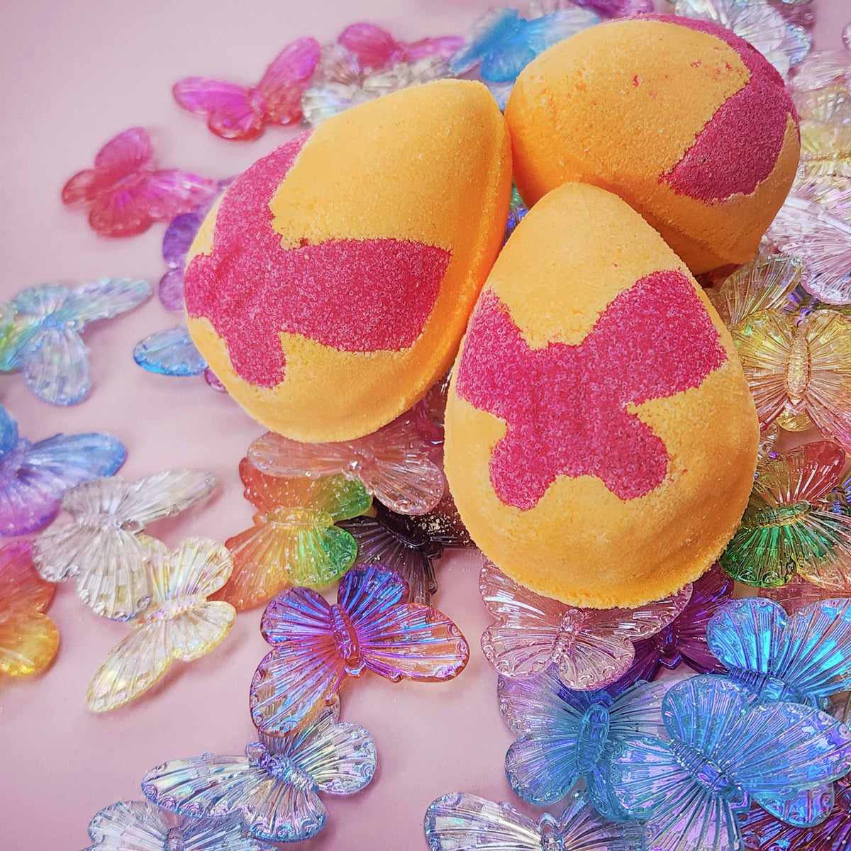 Butterfly Charm Surprise Toy Bath Bomb