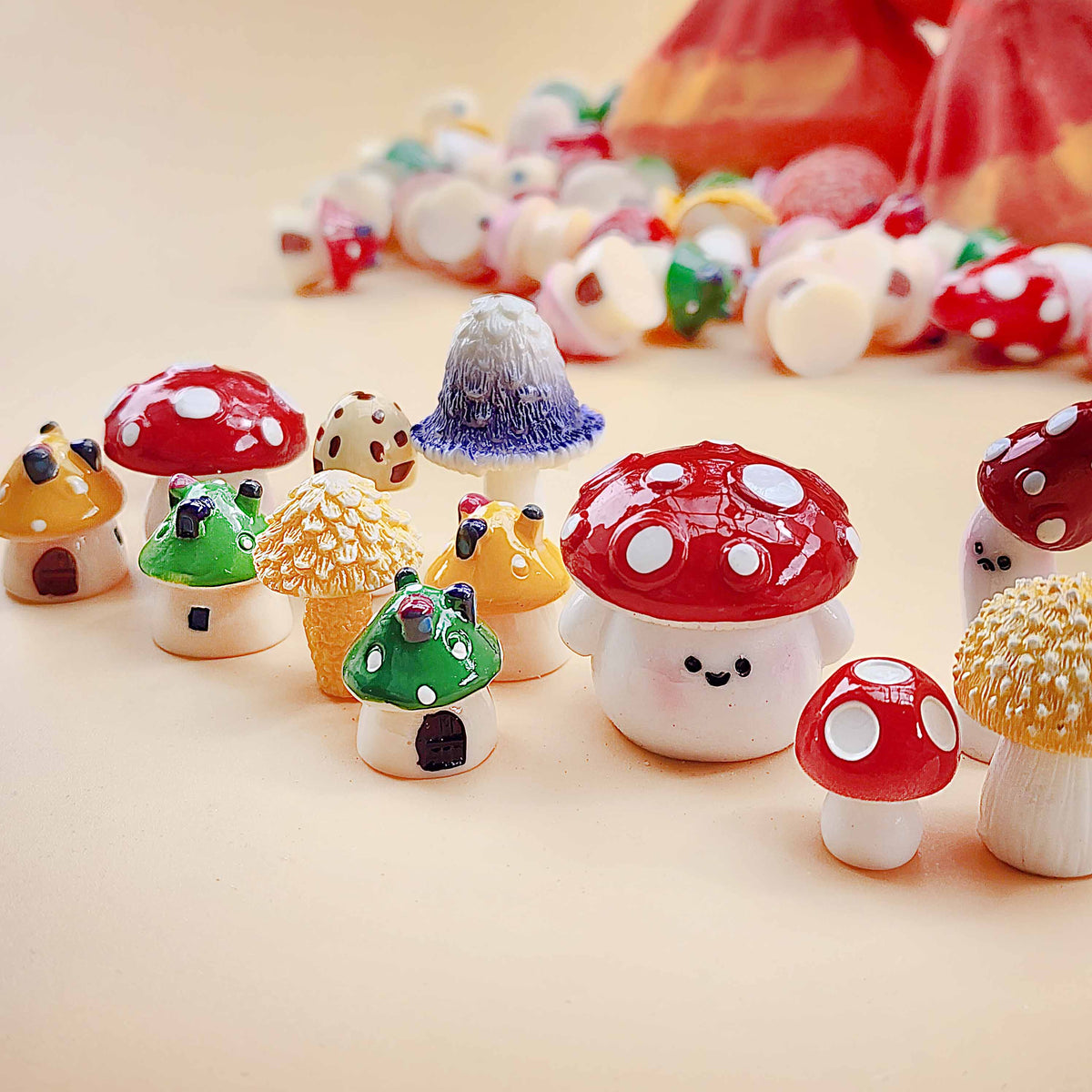 Mini Mushroom Figurine Surprise Bath Bomb