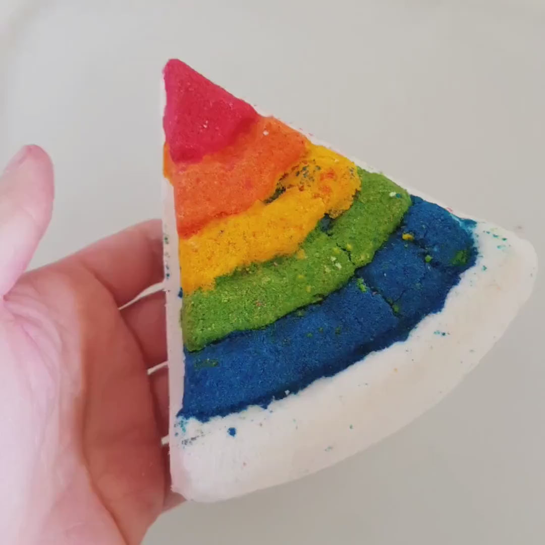 Load video: Rainbow pizza bath bomb demo
